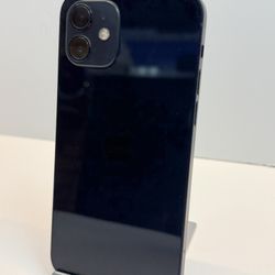 Apple iPhone 12 64gb. ( Fully Unlocked )