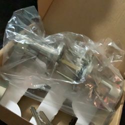 $5 For A Brand New $35 Door Knob X Must Go ASAP