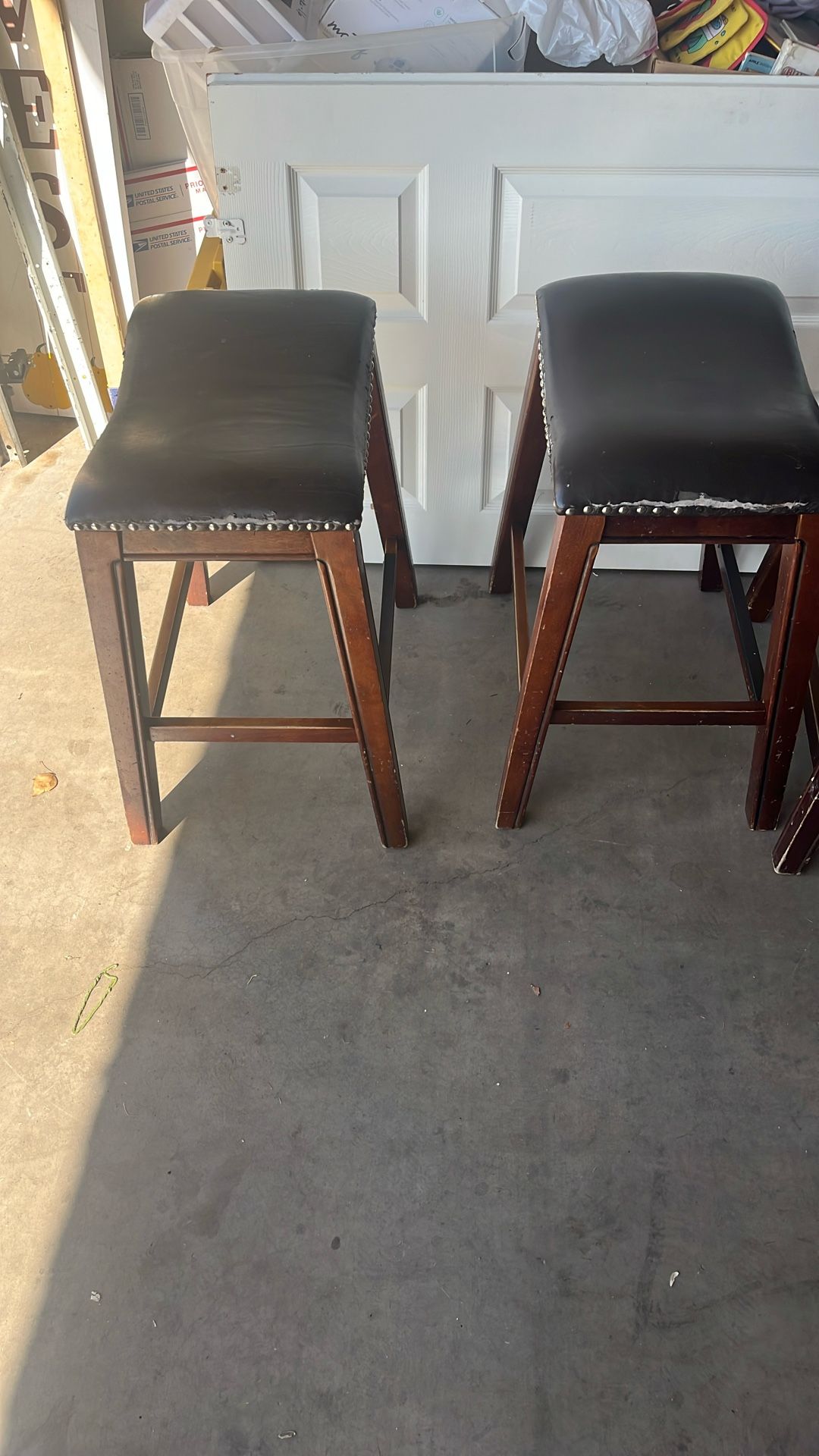 Set Of 4 Bar Stools