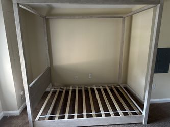 Canopy Bed Full Size
