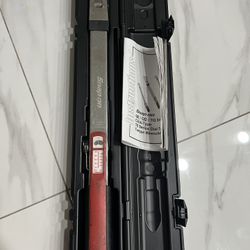 Snap On TQR250EX 1/2" Drive 40-250 FT LB Torque Wrench