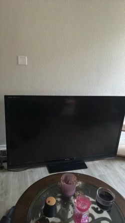 34 Inch Sharp Aquos Quattro