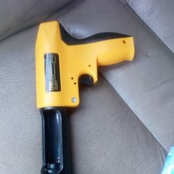 DeWalt Nail Gun 