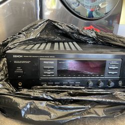 Denon AVR 810 Audio Receiver