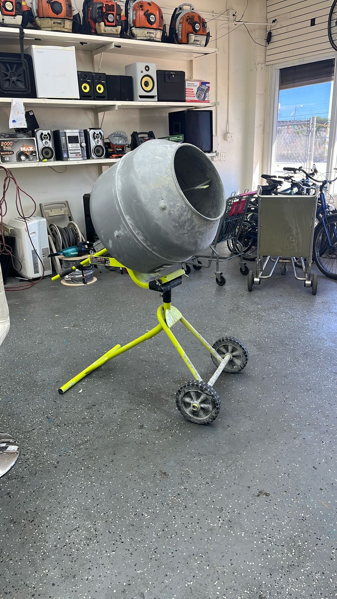 Ryobi RMX001 Electric Concrete Mixer