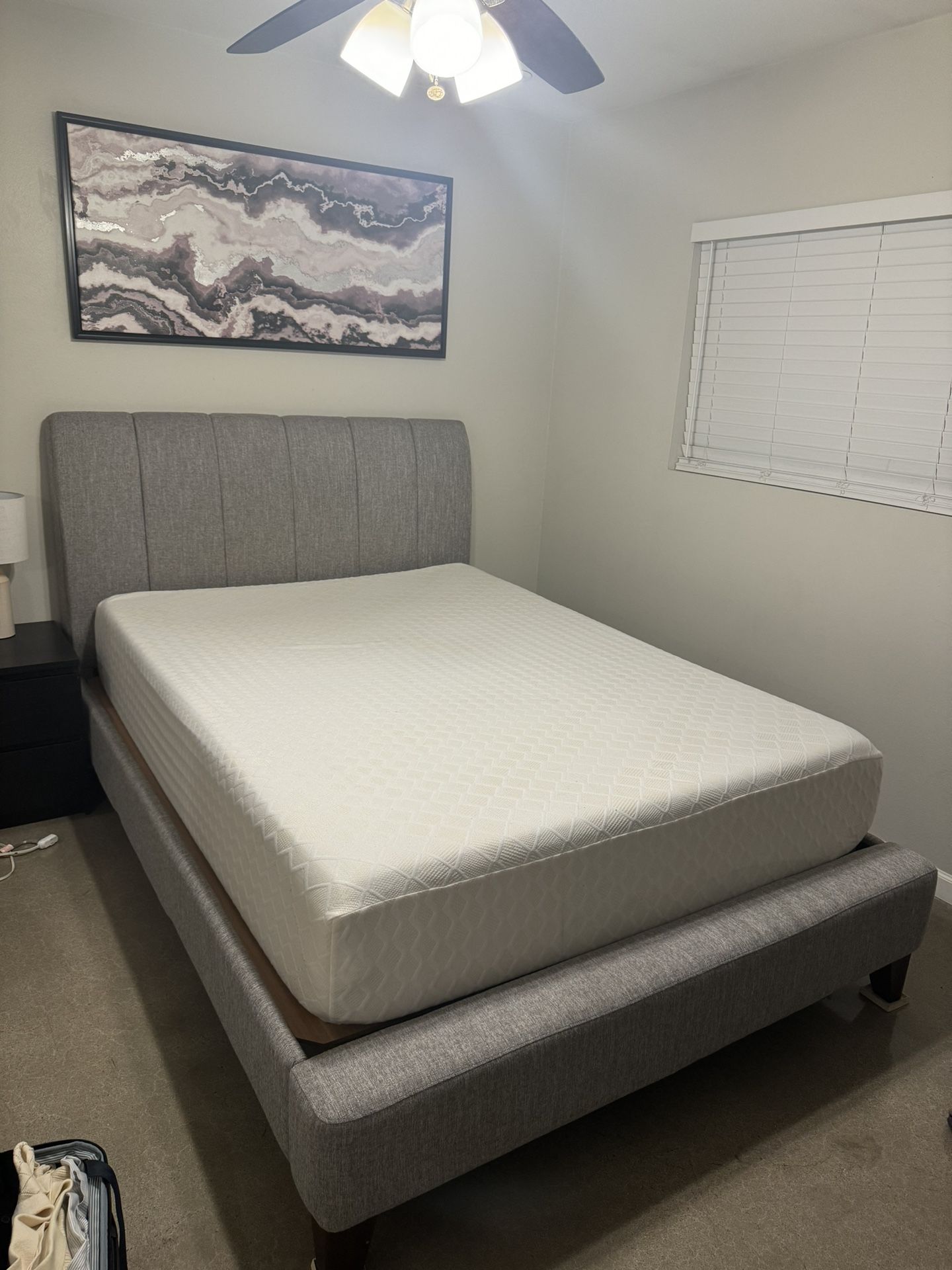 QUEEN SIZED BED FRAME AND HEADBOARD