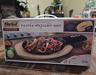 New Fajita Skillet Set