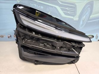 2025-2026 TESLA MODEL Y JUNIPER RIGHT MATRIX LED HEADLIGHT