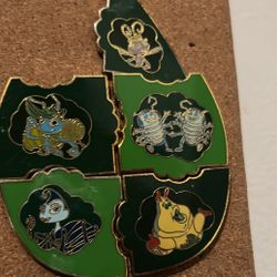 Bugs Life Leaf Pin Set Missing One Disney 