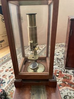 Antique Microscope in wooden viewing box