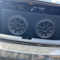 Two Kicker Cvx 12s In Box