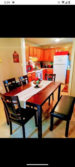 Kitchen table