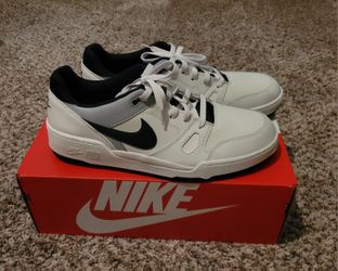 Nike Size 14 Mens new