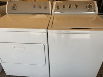 Whirlpool washer and electric dryer