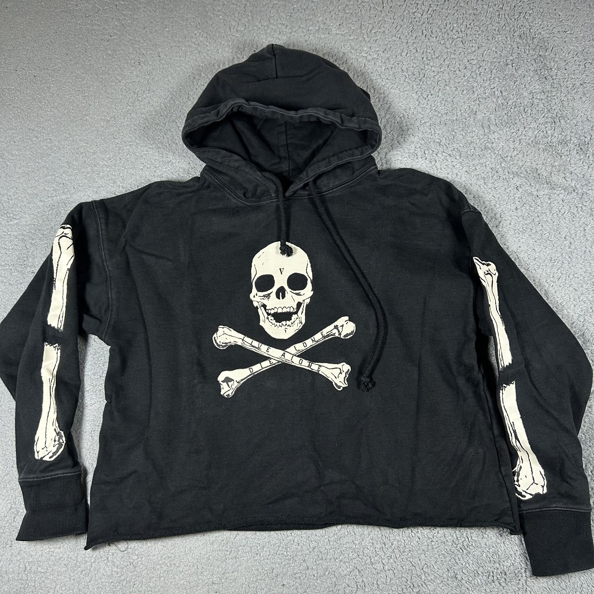Black Rare Vlone skull Pullover Cropped hoodie size Small