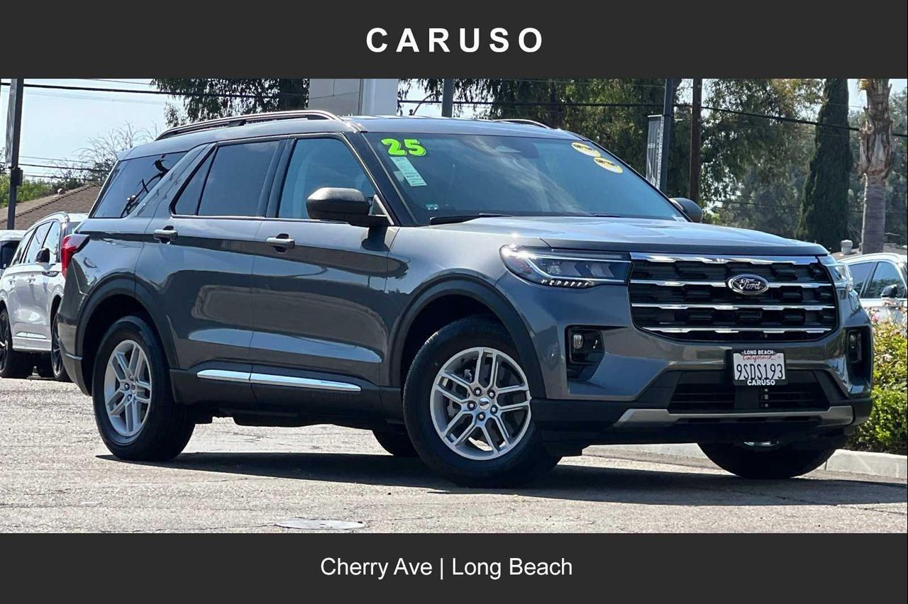 2025 Ford Explorer