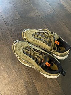 Nike Undefeated Airmax