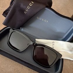Gucci Women's Glasses 