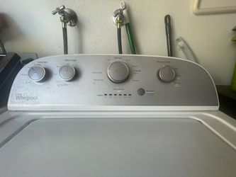 Whirlpool Washer and Dryer Set