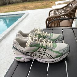 ASICS Gel Lyte Size 11 