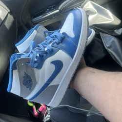 Jordan 1 True Blue