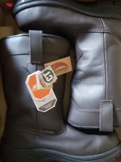 Avenger Work Boots Brand NEW NEVER WORN , OBO