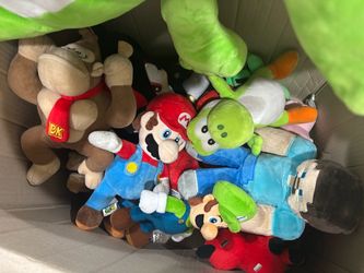 Bundles of toys/ plushies/ kids backpacks