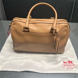 100% AUTHENTIC  COACH LEGACT LEATHER HALEY SATCHEL 23574 B4/Sand