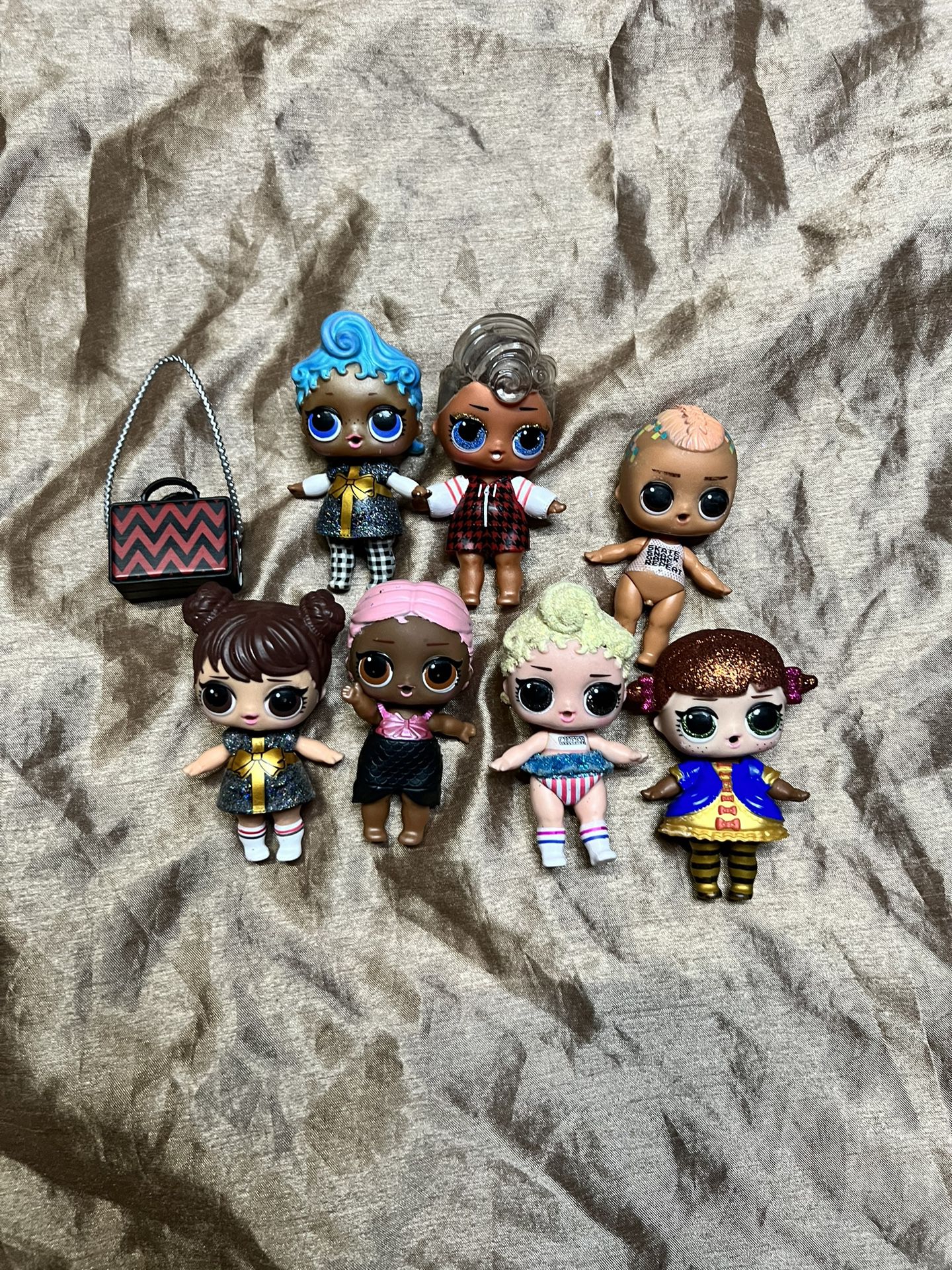 Lol Surprise Mini dolls Lot of 7 with a bag accessory glitter dolls vinyl toy fi