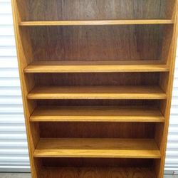 Bookcase, Adjustable Shelves, Free Delivery👍