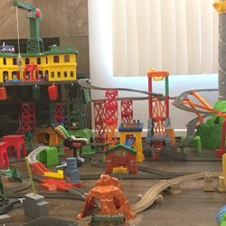 Ginourmous Thomas The Tank Engine Trackmaster Collection