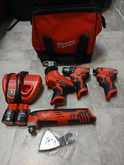 Milwaukee m12 combo tool