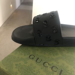 Gucci Flip Flops Size 45 Brand New Never Worn