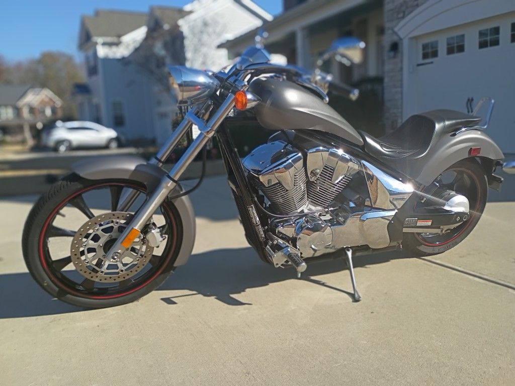 2010 HONDA FURY VTX1300