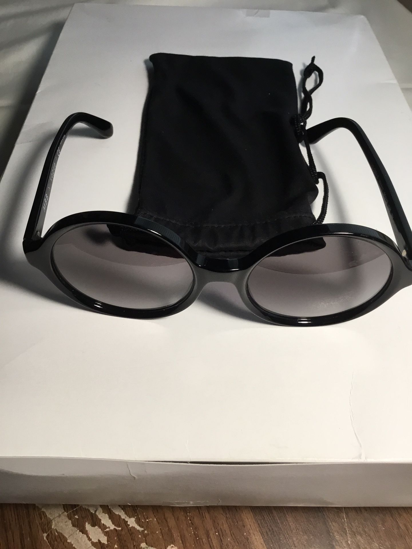 VOGUE MBB SUNGLASSES