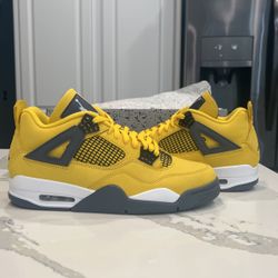Jordan 4 Lightning