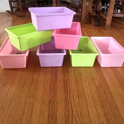 Large plastic bings bundle of 7 they’re new