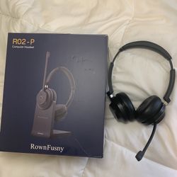 “🎧 RownFusny R02‑P Premium Wireless Gaming Headset – With Boom Mic & Charging Stand”