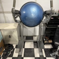 Life Fitness Leg Raise