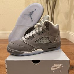 Nike Air Jordan 5 Retro Wolf Grey Grade School Sizes 5, 5.5, 7Y