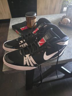 Box - Wrestling Shoes