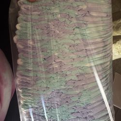 300 diapers size 4
