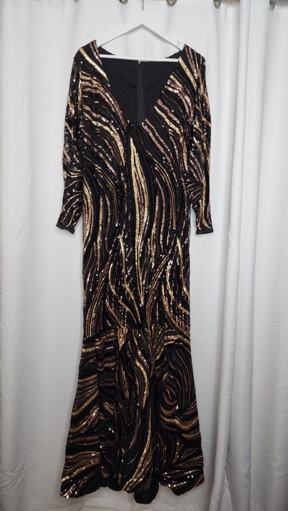 Black/Gold Prom Dress Size 22