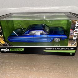 Maisto Design Die Cast Lowriders 1/26 Scale 1964 Chevrolet Impala SS 