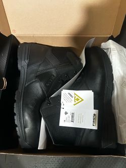 Safety toe duty boot