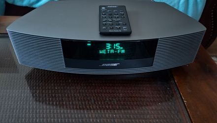 Bose Wave Radio III/3 with Bose Remote and Touch Control (No CD Player)