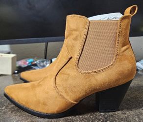MaxMuxun Women's Chunky Heel Chelsea Ankle Boots Size 8 New