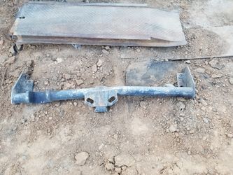 Tow hitch 1999 -2004 rx300