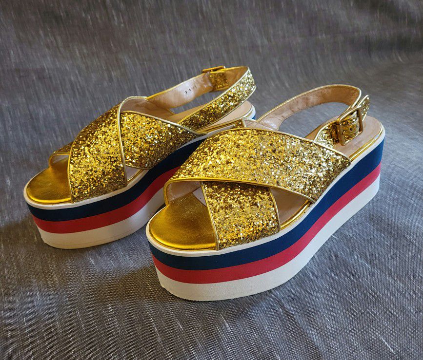Women's Gucci Peggy Gold Multicolor Glitter Platform Sandals Size 6.5