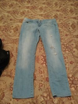 Lady's jean size 8